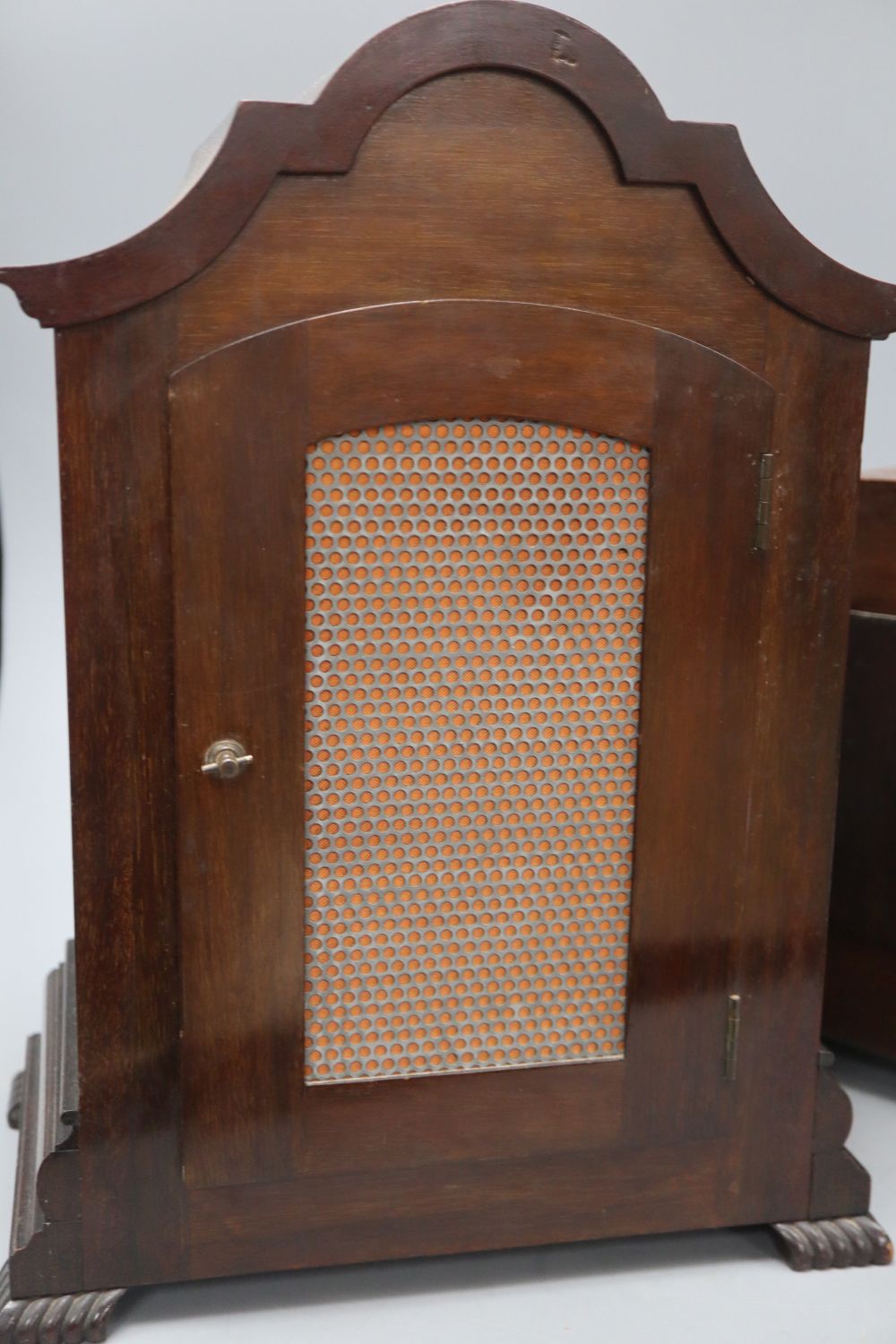 Two mahogany Edwardian mantel clocks, one by Wells & McCulloch, height 37cm